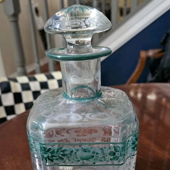 RARE ANTIQUE GREEN ACID ETCHED FLOWER BOTTLE LIQUOR WHISKEY DECANTER STOPPER JAR